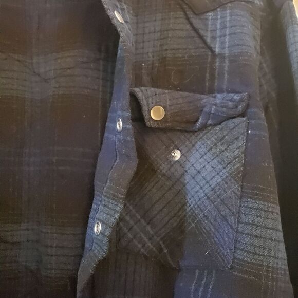 Unisex Pendleton 100% Wool Shacket - Picture 4 of 6